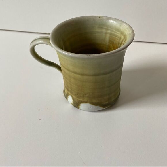 Set of 3 handmade ceramic glazed mugs - signed by artist - Picture 3 of 7